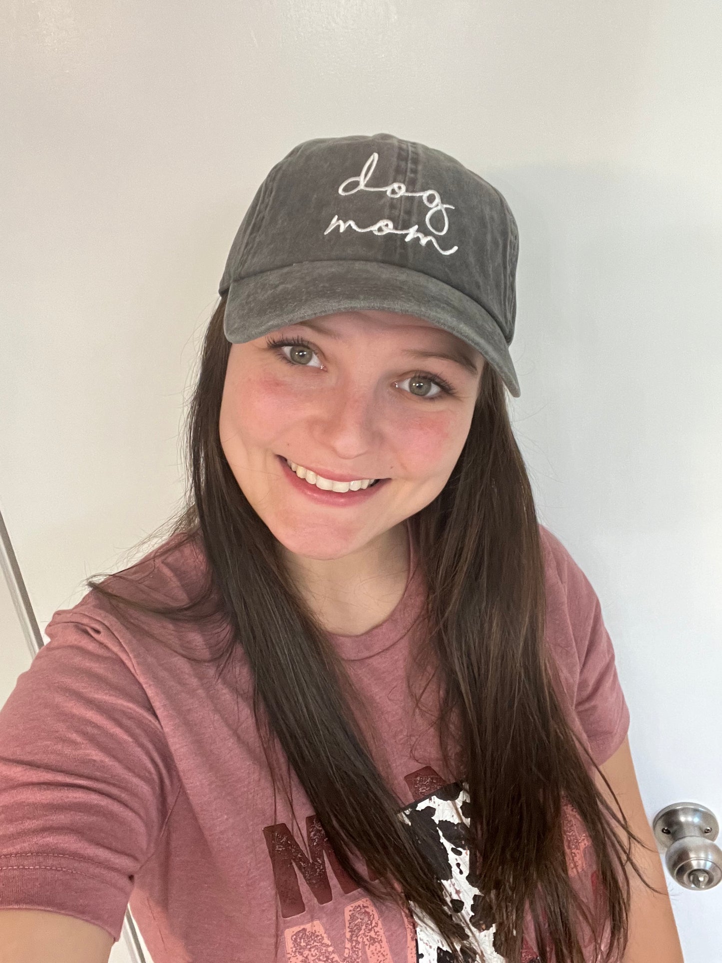 Black "dog mom" cap