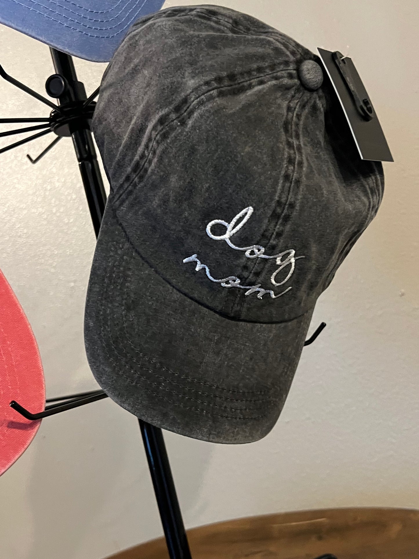 Black "dog mom" cap